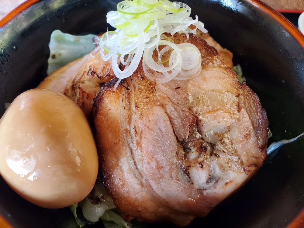 チャーシュー丼